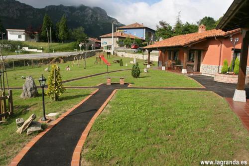 Apartamentos Rurales La Granda Cangas de Onis Exterior photo